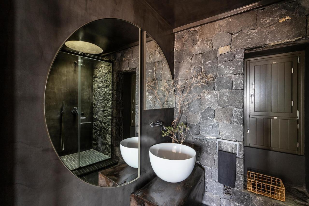 Serra Exclusive Suites Акротири Экстерьер фото